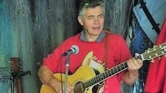 Tervetuloa tunnelmalliseen lauluiltaan ja yhteislauluun hiilimiilun äärelle 🎶✨ - tapahtuman kuva