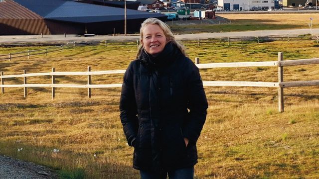 Lasten ja nuorten tietokirjapäivän kirjailijavieraana Jessica Haapkylä - tapahtuman kuva