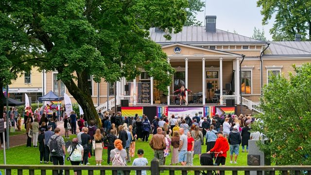 Ossi Näveri /Vekkuva