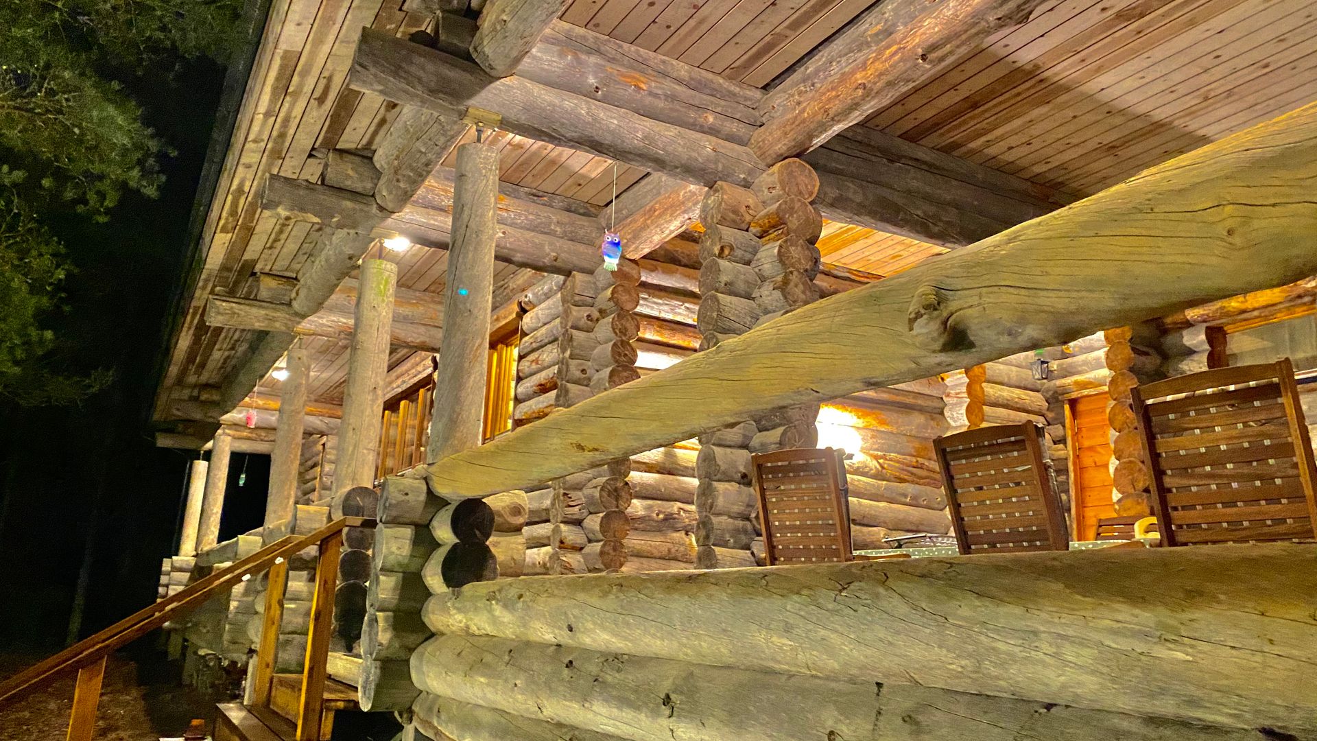 Villa Muurlan kelohonkahuvilan sisätila